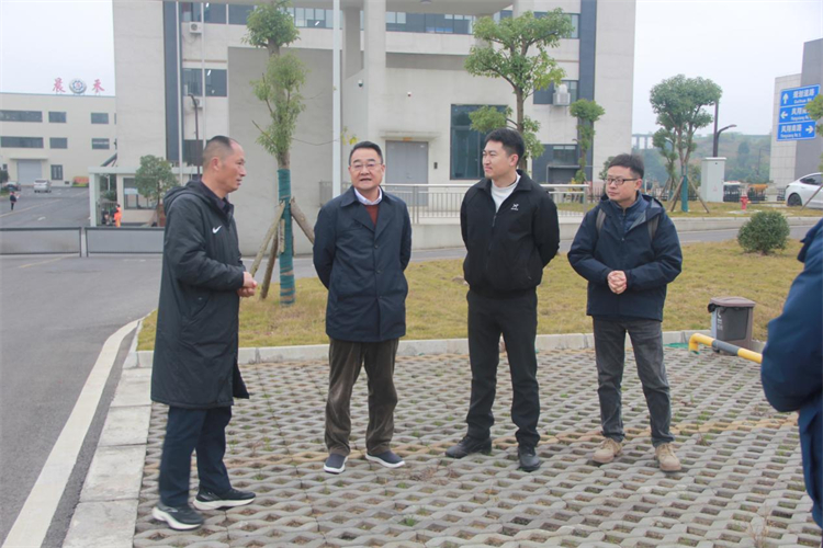 集團(tuán)公司調(diào)研資中供銷為農(nóng)產(chǎn)業(yè)園